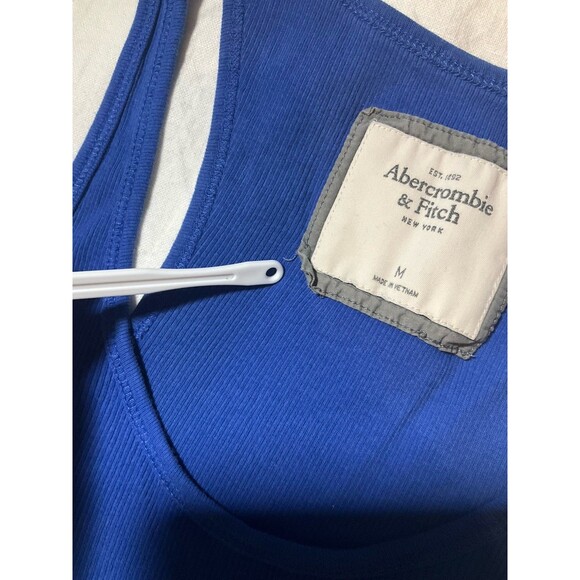 A&F Blue Ribbed Racerback Tank Top Medium Y2K Size M - Picture 4 of 8